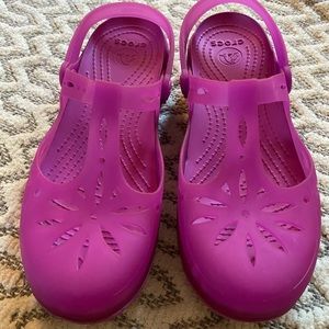 Women’s crocs